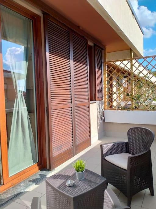 Suite Room Malpensa B&B Cardano Al Campo Luaran gambar