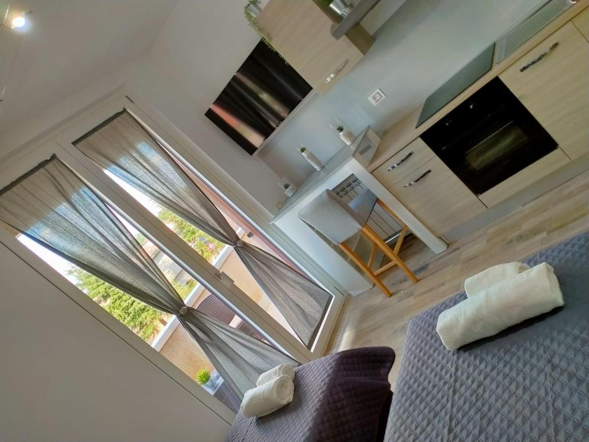 Suite Room Malpensa B&B Cardano Al Campo Luaran gambar