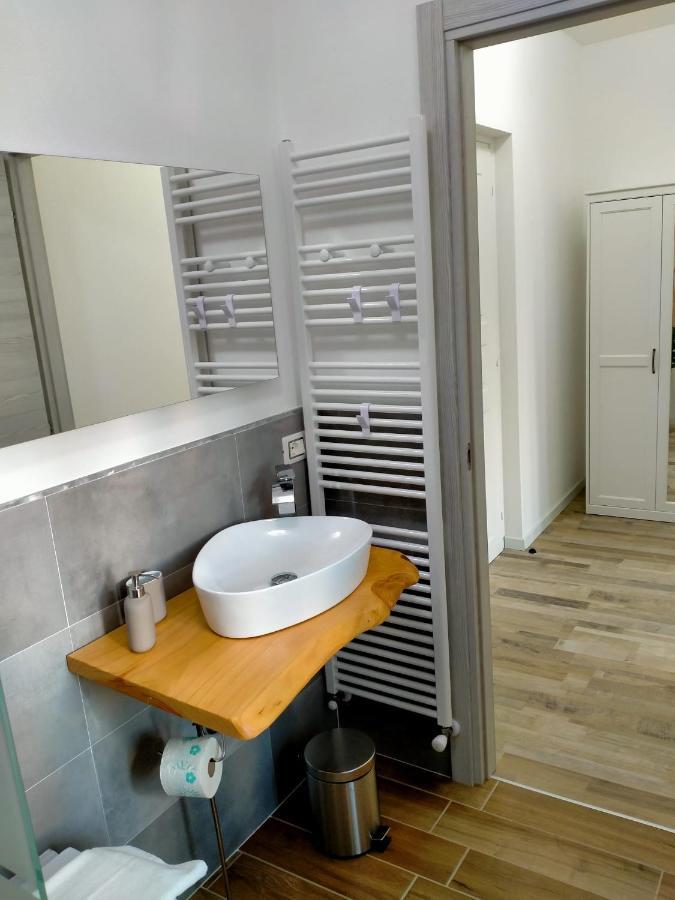 Suite Room Malpensa B&B Cardano Al Campo Luaran gambar